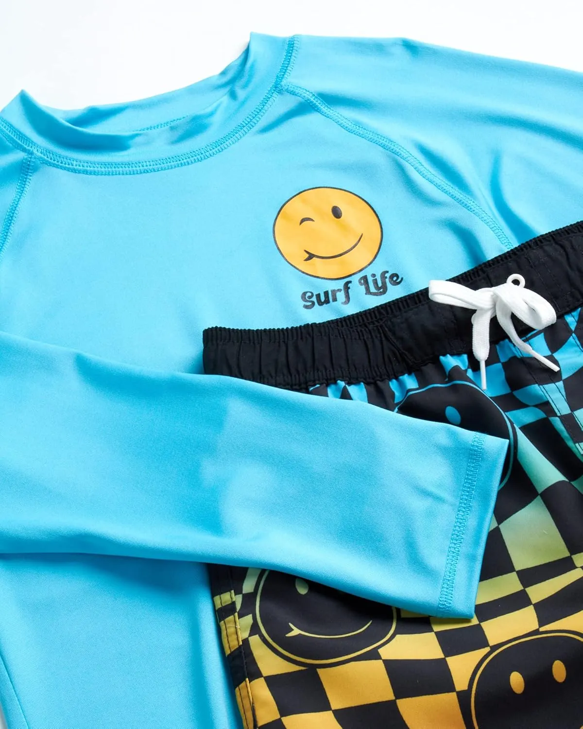 Big Chill Boys Rash Guard Set - 4 Piece UPF 50  Quick Dry Long Sleeve Swim Shirts and Trunks Set for Boys (Sizes: 4-14)