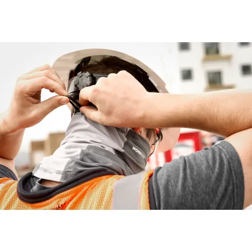 Neck Warmer - Milwaukee WORKSKIN™ Performance Neck Gaiter, 424