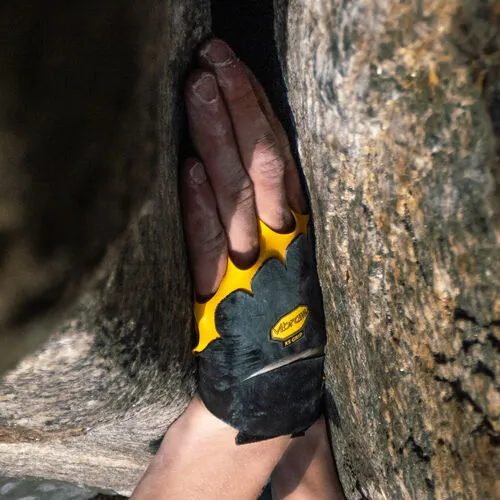 Star Crack Gloves