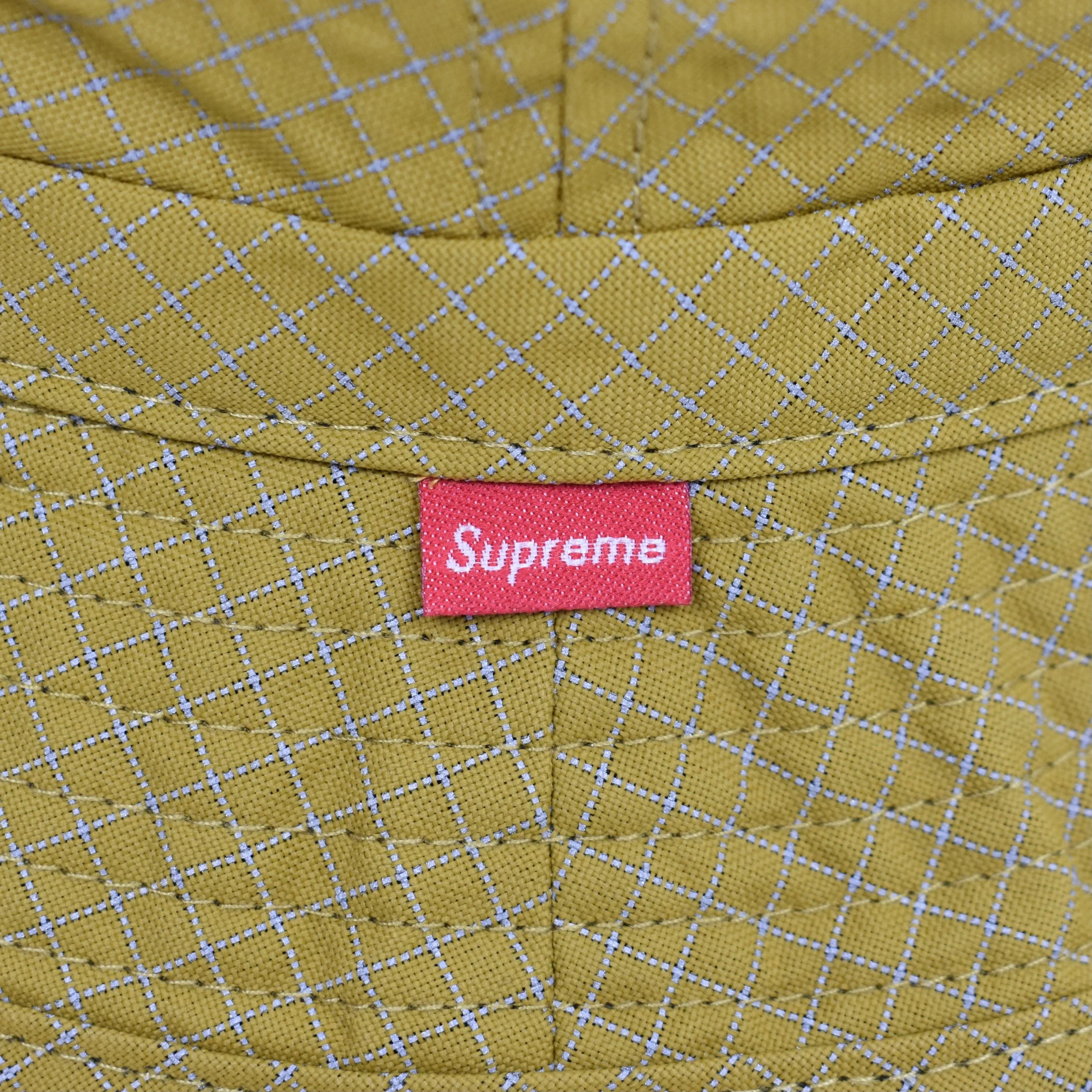 Supreme - FW18 Cordura 3M Reflective Grid Bucket Hat